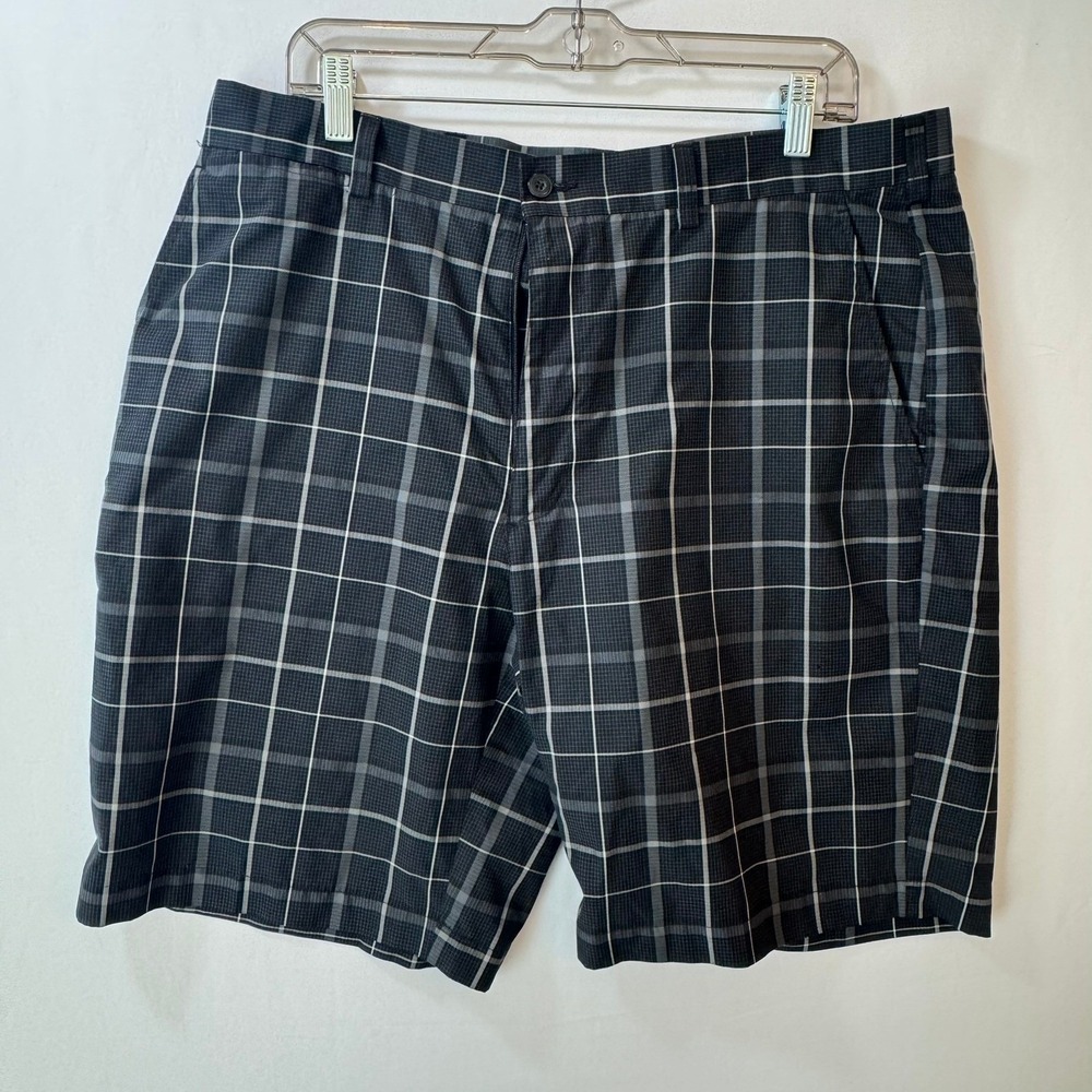 PGA Tour Mens Plaid Golf Shorts Black Grey White Size 38 Performance Polyester
